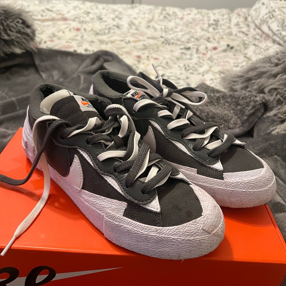 Nike blazer low - grey Sacai